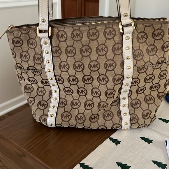 Michael Kors Brown/Khaki Studded Logo Tote Purse,handbag,tote - Picture 2 of 8